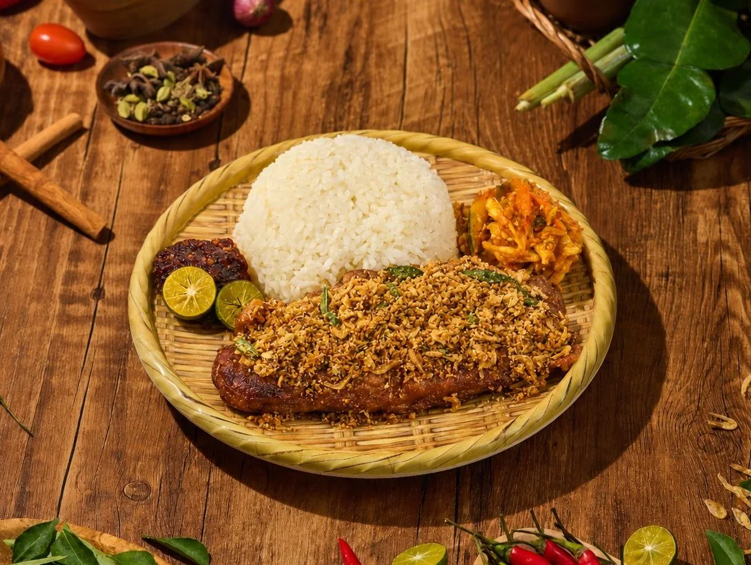 Fish Berempah — Flaky fish in a light rempah crust — all the fire and crunch, lighter on its feet.